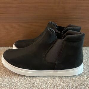 Women’s Black High Tops
